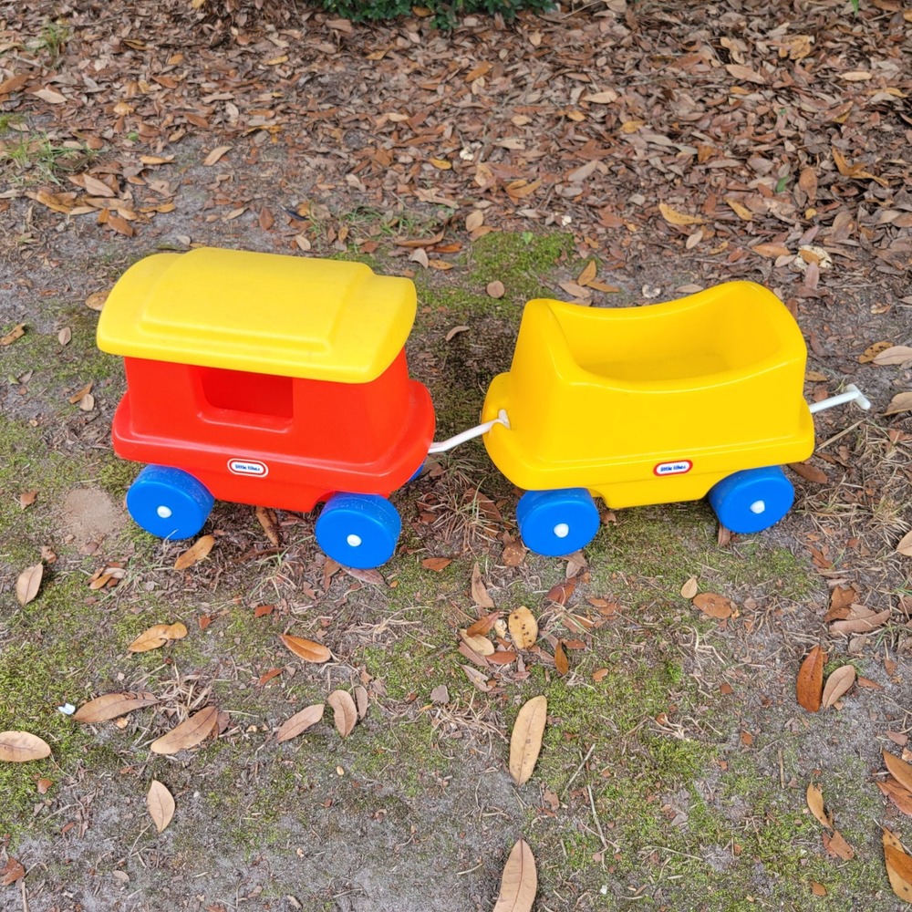Little Tikes Toy Train Cars Red Yellow Vintage Caboose Set Chugga Choo Ride On